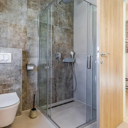Bura By Guide Villa
